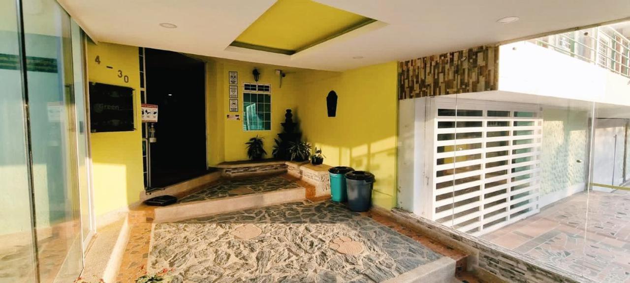Hostel Green Light Таганга Екстериор снимка