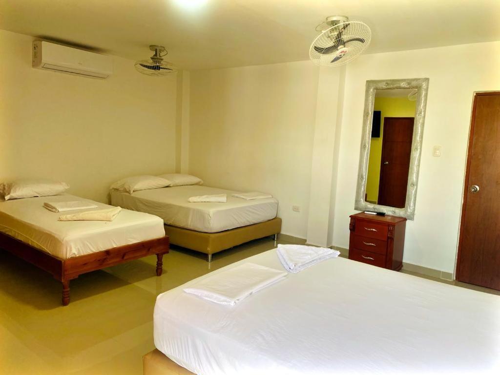 Hostel Green Light Таганга Екстериор снимка