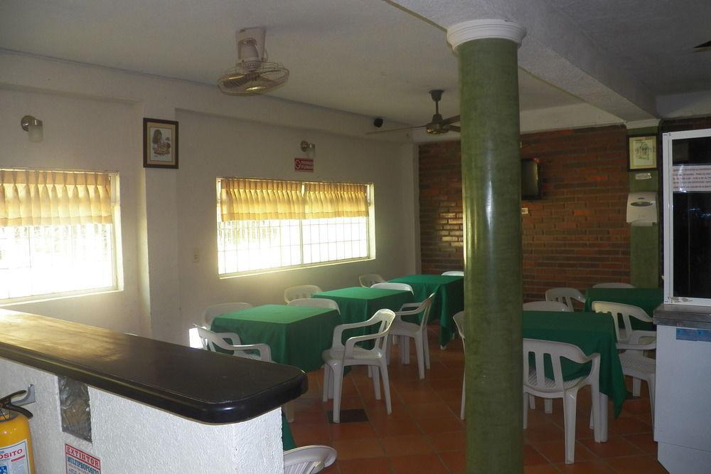 Hostel Green Light Таганга Екстериор снимка