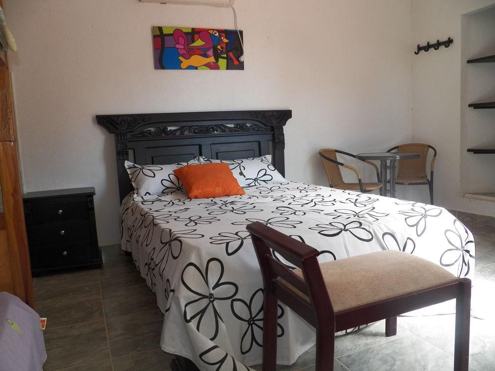 Hostel Green Light Таганга Екстериор снимка